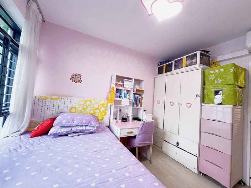 102B Bidadari Park Drive HDB Flat For Sale at S$ 1,200,000 | PropertyGuru Singapore - Bedroom