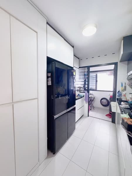 102B Bidadari Park Drive HDB Flat For Sale at S$ 1,200,000 | PropertyGuru Singapore - Kitchen