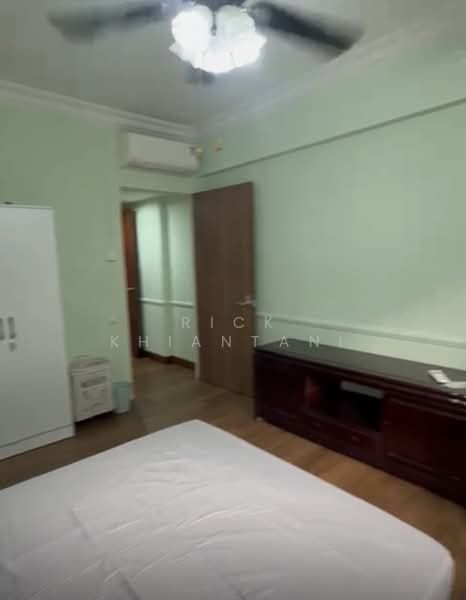 Parc Vista, 454 Corporation Road, 1 Bedroom, 150 sqft, Condominium For Rent, by Rick Khiantani, 500096123 - Bedroom - PropertyGuru.com.sg