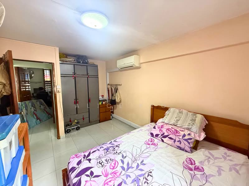 49 Circuit Road HDB Flat For Sale at S$ 320,000 | PropertyGuru Singapore - Bedroom