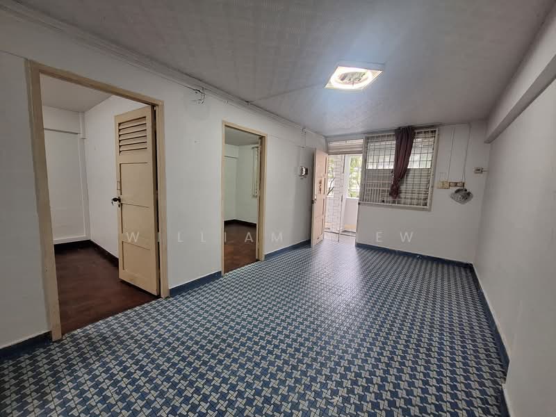 2 Lorong 7 Toa Payoh HDB Flat For Sale at S$ 370,000 | PropertyGuru Singapore - Interior