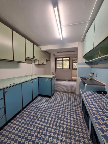 2 Lorong 7 Toa Payoh HDB Flat For Sale at S$ 370,000 | PropertyGuru Singapore