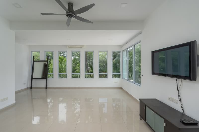Gerald Mugliston Estate Detached House For Sale at S$ 7,600,000 | PropertyGuru Singapore - Living Room