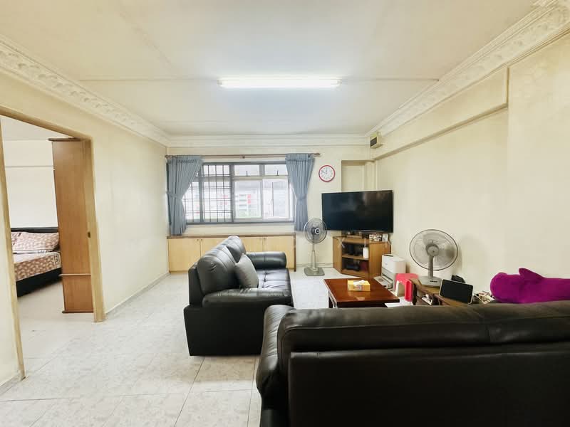 29 Balam Road HDB Flat For Sale at S$ 908,000 | PropertyGuru Singapore - Living Room