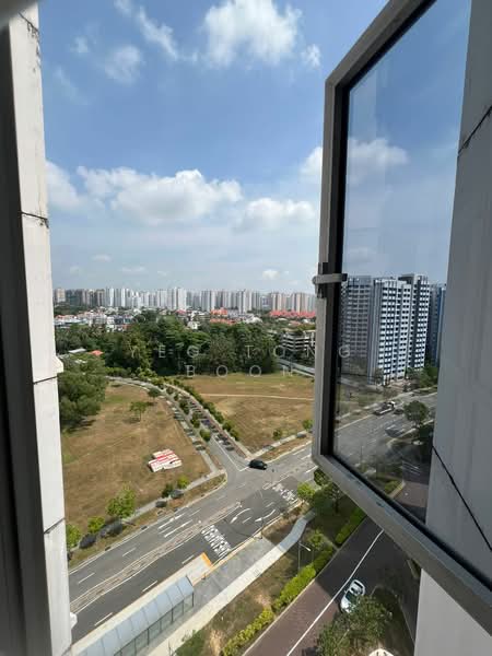 986B Buangkok Crescent HDB Flat For Sale at S$ 526,000 | PropertyGuru Singapore - View