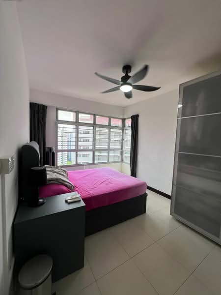986B Buangkok Crescent HDB Flat For Sale at S$ 526,000 | PropertyGuru Singapore - Bedroom