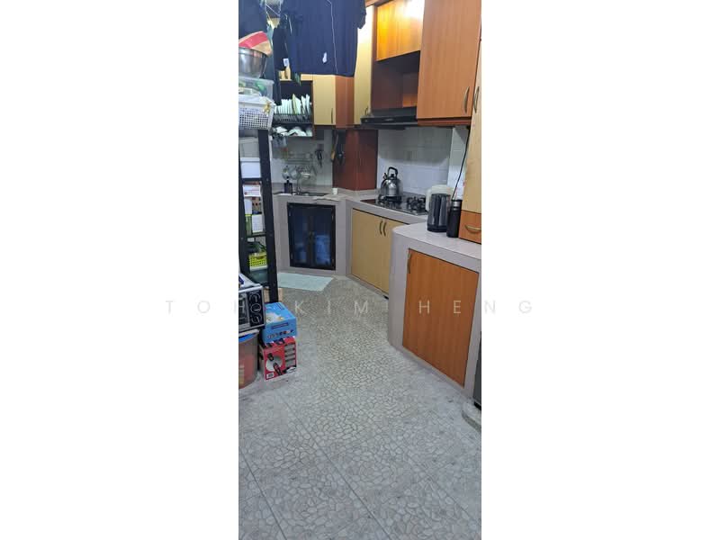 For Sale - 584 Woodlands Drive 16