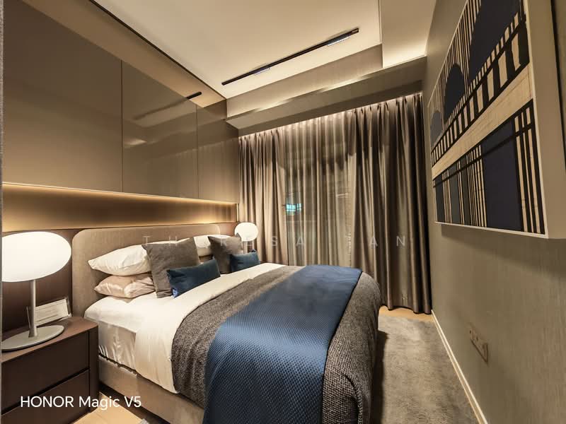 Newport Residences Apartment For Sale at S$ 8,280,000 | PropertyGuru Singapore - Bedroom