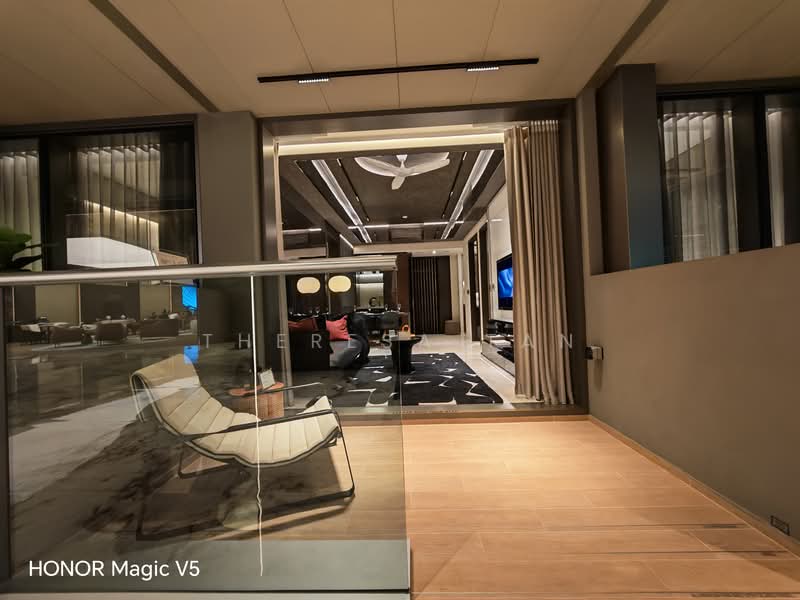 Newport Residences Apartment For Sale at S$ 8,280,000 | PropertyGuru Singapore - Living Room