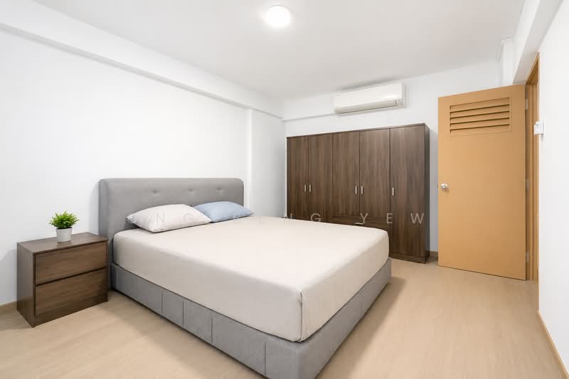 296 Tampines Street 22, 296 Tampines Street 22, 2 Bedrooms, 721 sqft, HDB Flat For Sale, by Ong Beng Yew, 500096203 - Bedroom - PropertyGuru.com.sg