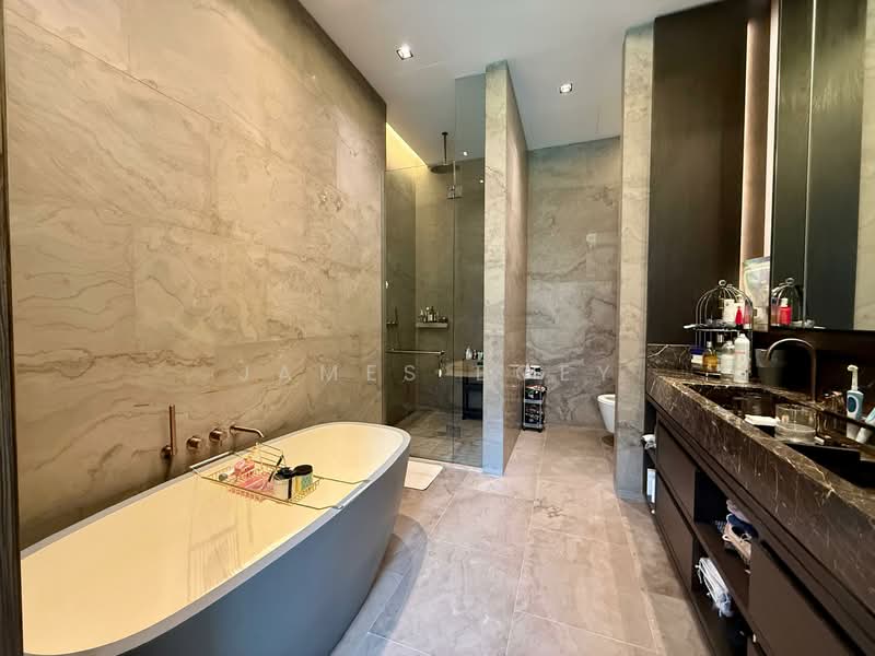 MeyerHouse, 128 Meyer Road, 4 Bedrooms, 3,240 sqft, Condominium For Rent, by James Boey, 500096206 - Bathroom - PropertyGuru.com.sg