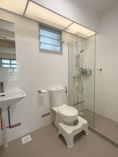 226A Sumang Lane HDB Flat For Sale at S$ 810,000 | PropertyGuru Singapore - Bathroom