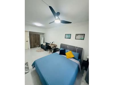 For Rent - People's Park Complex