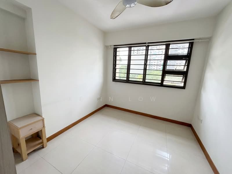 29 Ghim Moh Link HDB Flat For Sale at S$ 1,100,000 | PropertyGuru Singapore - Bedroom