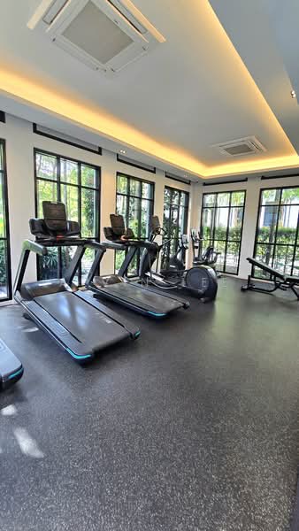Mayfair Gardens Condominium For Sale at S$ 1,330,000 | PropertyGuru Singapore - Gym