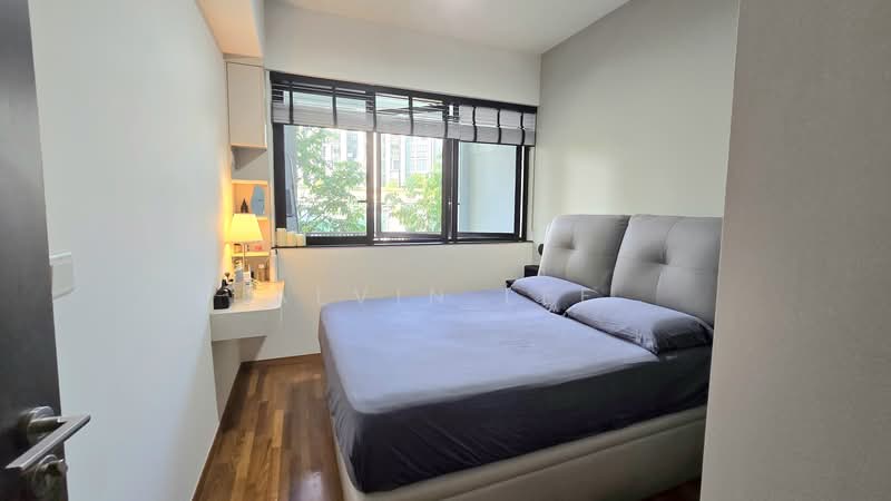 Mayfair Gardens Condominium For Sale at S$ 1,330,000 | PropertyGuru Singapore - Bedroom