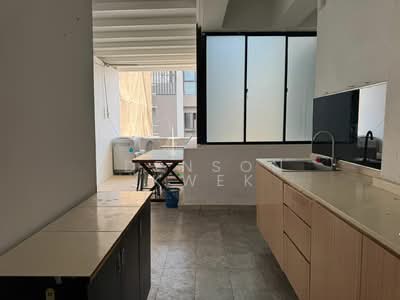 For Rent - Ever Lodge