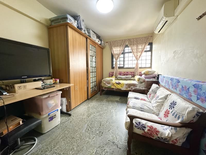 8 Teck Whye Avenue HDB Flat For Sale at S$ 470,000 | PropertyGuru Singapore - Bedroom