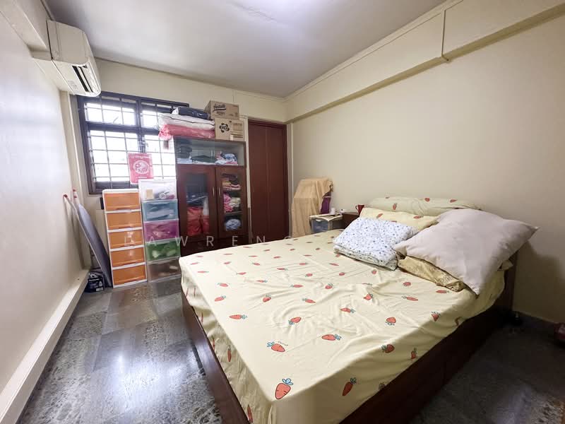 8 Teck Whye Avenue HDB Flat For Sale at S$ 470,000 | PropertyGuru Singapore - Bedroom