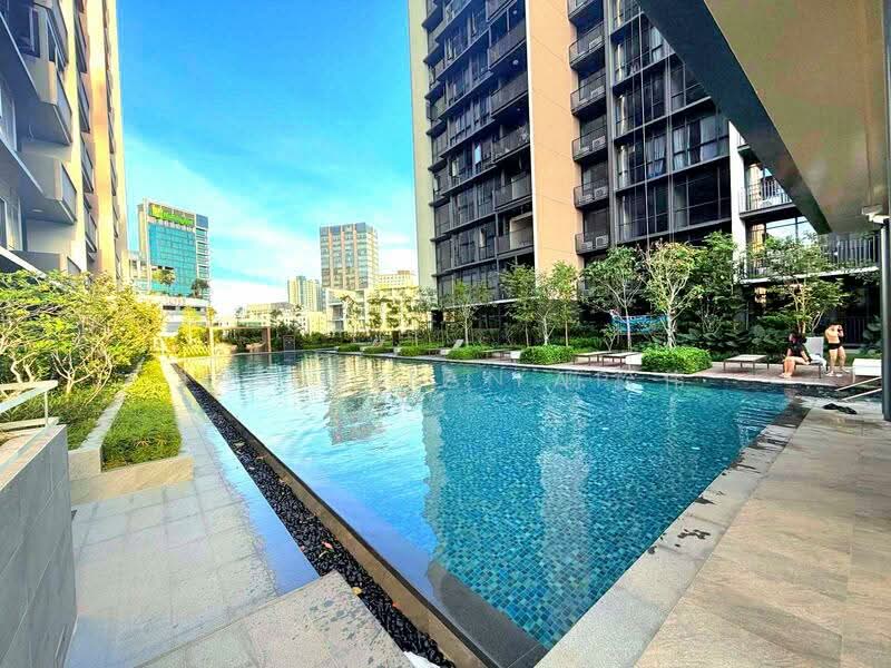 Piccadilly Grand Condominium For Sale at S$ 1,820,000 | PropertyGuru Singapore - Exterior