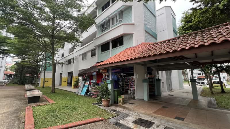 233 Jurong East Street 21, 233 Jurong East Street 21, 2 Bedrooms, 721 sqft, HDB Flat For Rent, by Alvin Chua, 500096261 - Exterior - PropertyGuru.com.sg