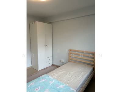 For Rent - 168A Queensway