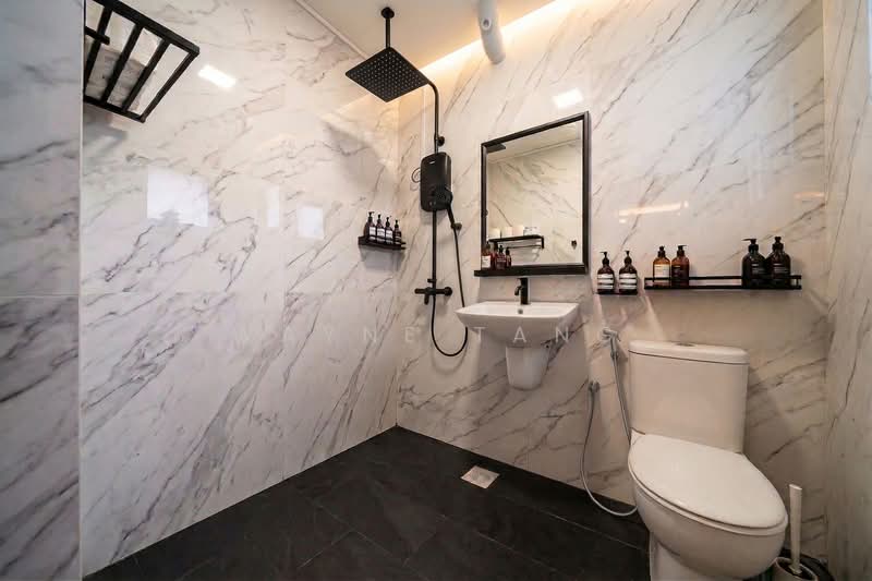 925 Jurong West Street 92 HDB Flat For Sale at S$ 428,000 | PropertyGuru Singapore - This Photo is for Illustration Only.