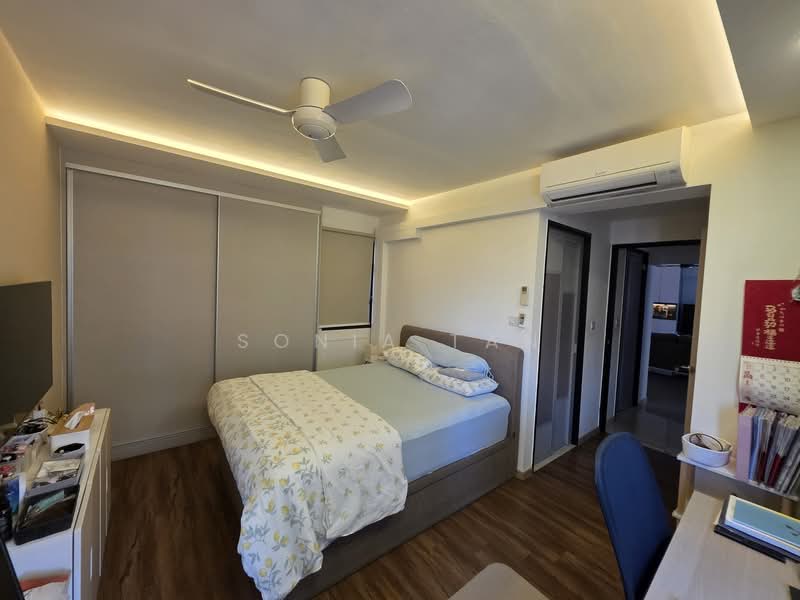 152 Lorong 2 Toa Payoh HDB Flat For Sale at S$ 980,000 | PropertyGuru Singapore - Bedroom