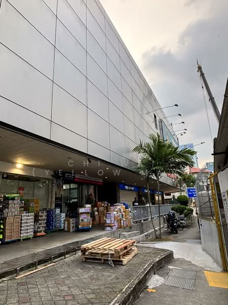 Jalan Besar Plaza, 101 Kitchener Road, 667 sqft, Other Retail For Sale, by Chi Wai (Yellow Man), 500096303 - Exterior - CommercialGuru.com.sg