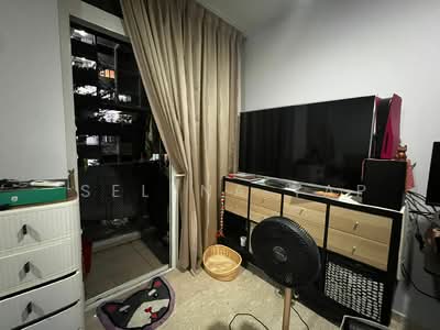 For Sale - Kovan Grandeur