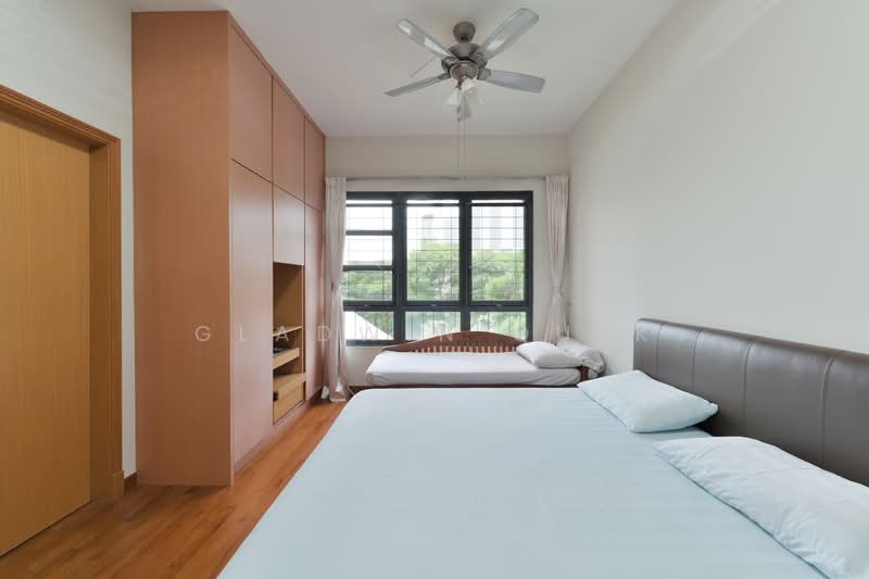 Cheap! Freehold! Near Tanjong Katong Primary School! Apartment For Sale at S$ 3,199,999 | PropertyGuru Singapore - Bedroom