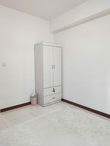 605C Tampines Street 61, 605C Tampines Street 61, 3 Bedrooms, 990 sqft, HDB Flat For Rent, by Kenny Kan, 500096328 - Bedroom - PropertyGuru.com.sg