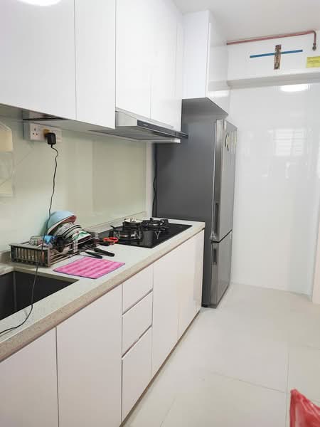 605C Tampines Street 61, 605C Tampines Street 61, 3 Bedrooms, 990 sqft, HDB Flat For Rent, by Kenny Kan, 500096328 - Kitchen - PropertyGuru.com.sg