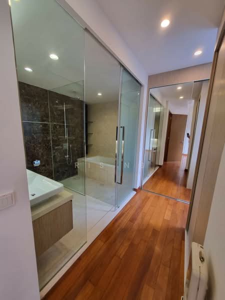 Greenwood Mews, 271 Greenwood Avenue, 5 Bedrooms, 3,165 sqft, Cluster House For Rent, by Ris Ng, 500096335 - Bathroom - PropertyGuru.com.sg