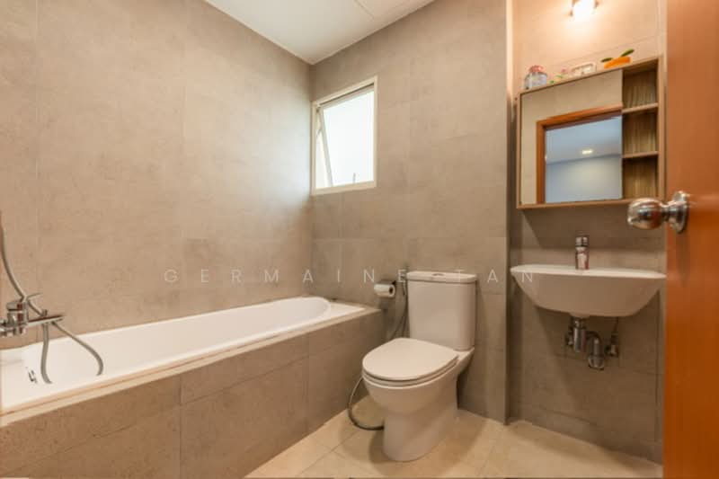 Parbury Hill Condominium Condominium For Sale at S$ 2,475,000 | PropertyGuru Singapore - Bathroom