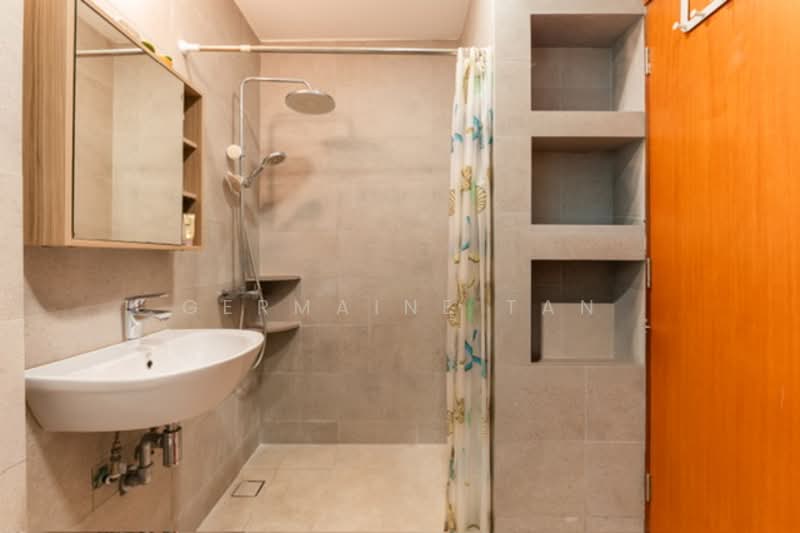 Parbury Hill Condominium Condominium For Sale at S$ 2,475,000 | PropertyGuru Singapore - Bathroom