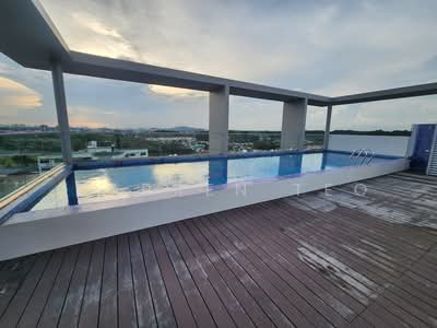 For Rent - ⭐Duplex Penthouse with Large Pool at Roof Terrace⭐