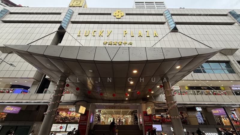 Lucky Plaza, 304 Orchard Road, 280 sqft, Mall Shop For Sale, by Alvin Chua, 500096367 - Exterior - CommercialGuru.com.sg