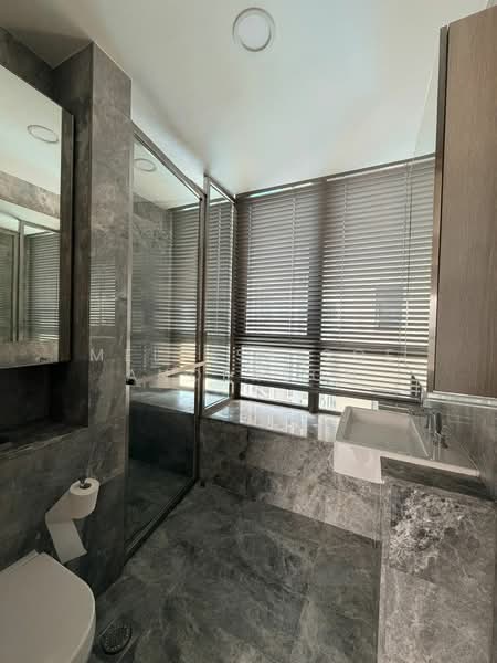 Skyline Residences, 612 Telok Blangah Road, 2 Bedrooms, 829 sqft, Condominium For Rent, by Melissa Soe Anderson, 500096370 - Bathroom - PropertyGuru.com.sg