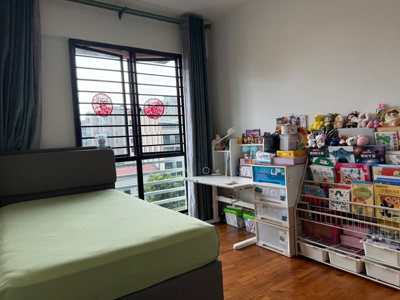 Central Grove, , Room Rental, 160 sqft, Condominium For Rent, by Zeno ., 500096371 - Bedroom - PropertyGuru.com.sg