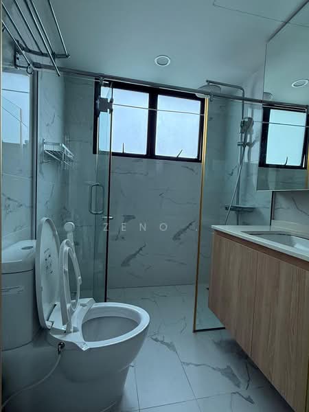 Central Grove, , Room Rental, 160 sqft, Condominium For Rent, by Zeno ., 500096371 - Bathroom - PropertyGuru.com.sg