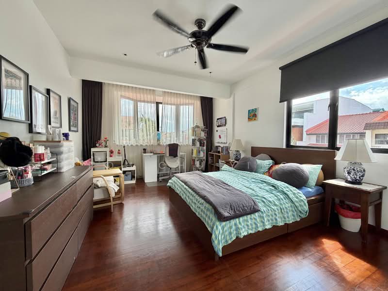 Renovated Move-In Corner Terrace in Watten Estate Corner Terrace For Sale at S$ 8,500,000 | PropertyGuru Singapore - Bedroom