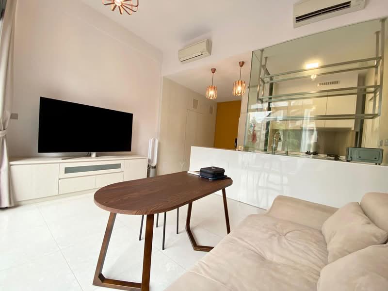 The Creek @ Bukit, 17 Toh Tuck Road, 2 Bedrooms, 743 sqft, Condominium For Rent, by Joey Lim, 500096386 - Living Room - PropertyGuru.com.sg