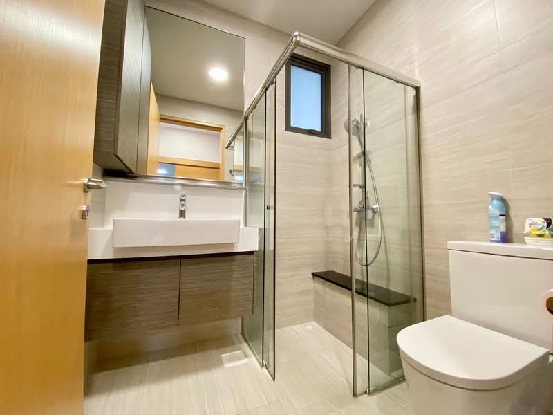 The Creek @ Bukit, 17 Toh Tuck Road, 2 Bedrooms, 743 sqft, Condominium For Rent, by Joey Lim, 500096386 - Bathroom - PropertyGuru.com.sg