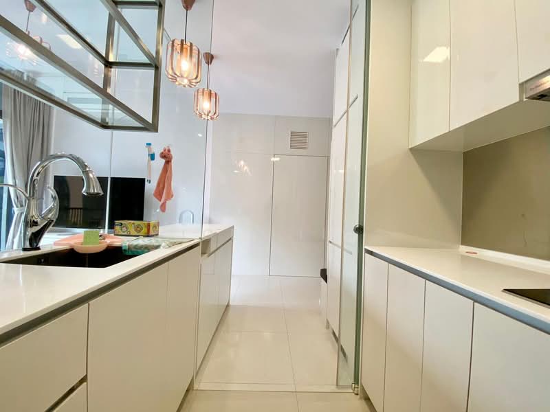 The Creek @ Bukit, 17 Toh Tuck Road, 2 Bedrooms, 743 sqft, Condominium For Rent, by Joey Lim, 500096386 - Kitchen - PropertyGuru.com.sg