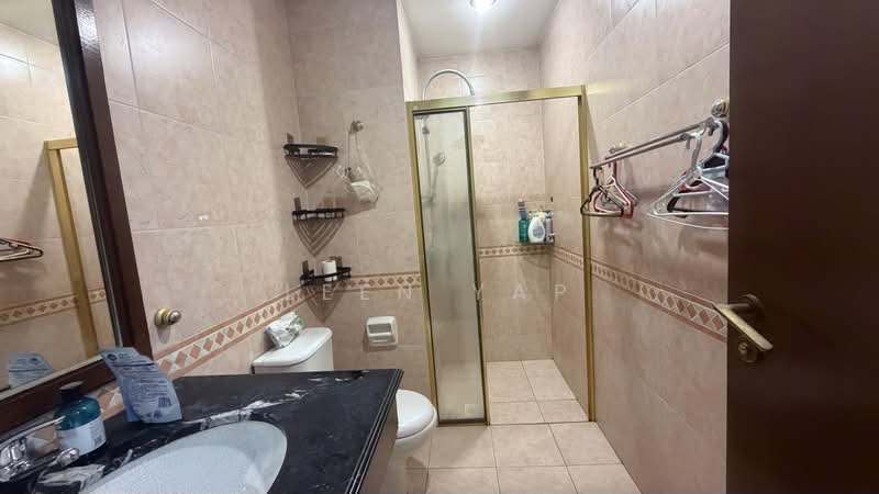 Maple Woods, 991 Bukit Timah Road, Room Rental, 100 sqft, Condominium For Rent, by Leen Yap, 500096391 - Bathroom - PropertyGuru.com.sg