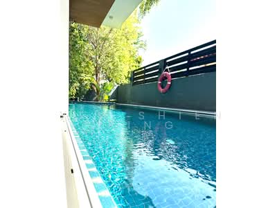 For Sale - D15 Keris Estate Seaside Park Frankel 3.5 sty Semi-D