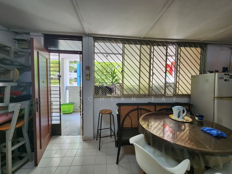 348 Ubi Avenue 1 HDB Flat For Sale at S$ 620,000 | PropertyGuru Singapore - Interior