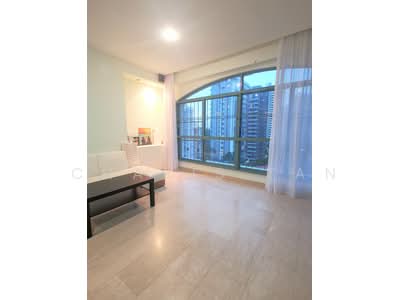 For Rent - River valley condo room ladies environment