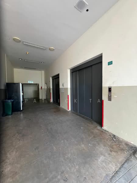 Wintech Centre, 6 Ubi Road 1, 1,195 sqft, Light Industrial (B1) For Sale, by Patrick Tay, 500096453 - Lobby - CommercialGuru.com.sg